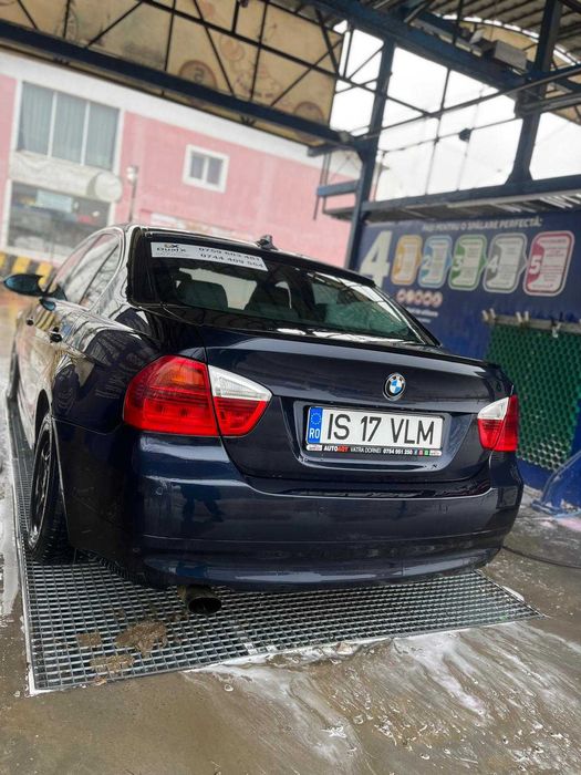 BMW E90 an 2007 stare super mecanic estetic si interior curat