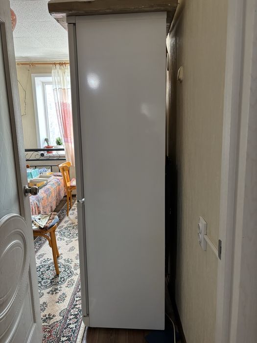 Холодильник Indesit бу