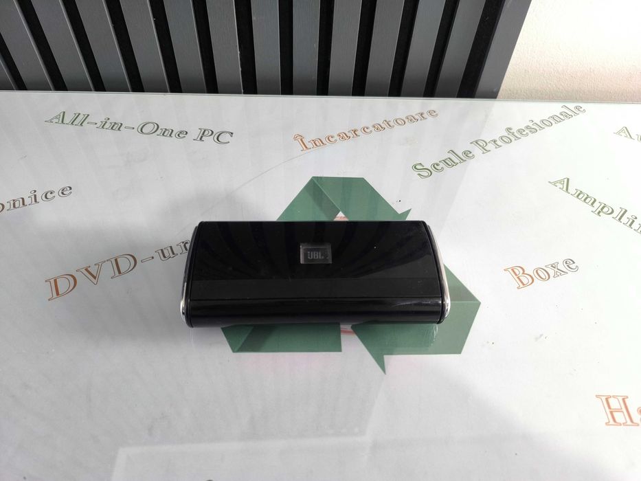 Box Portabil JBL on tour