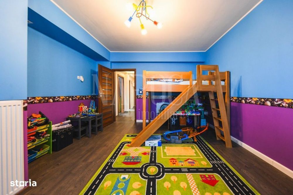 Casa 5 camere de vanzare in Floresti