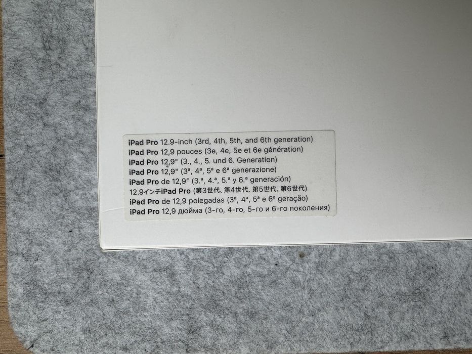 Оригинальный чехол Apple Smart Folio для Apple iPad Pro 12.9