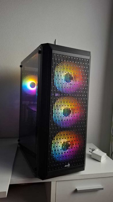 PC Gaming Ryzen 7 7700, Gtx 1080ti cu 16gb ram DDR5