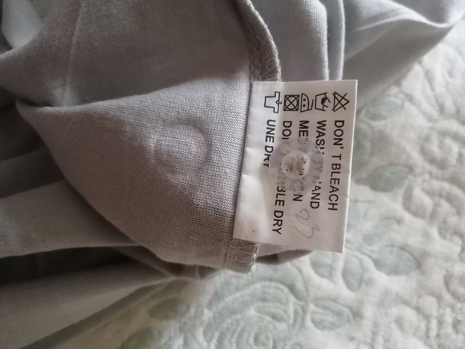 Продам футболку новая