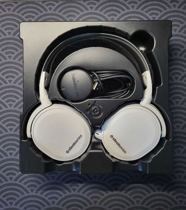 Наушники SteelSeries Arctis 7 Wireless