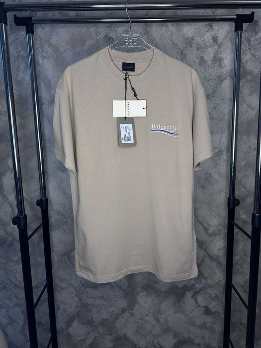 Tricou Balenciaga