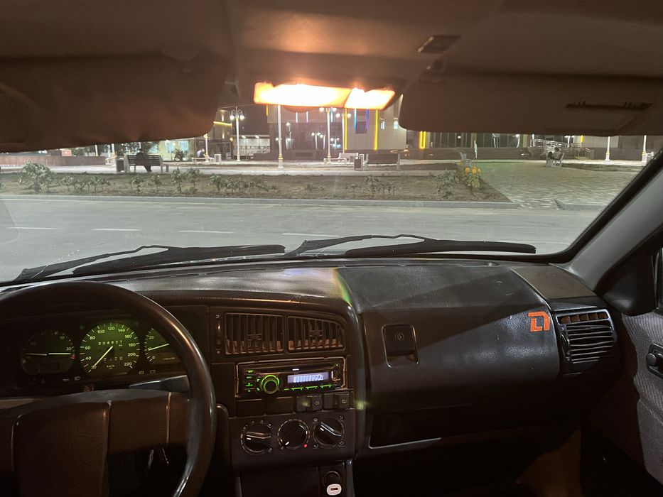 Пассат универсал 1.8 Passat