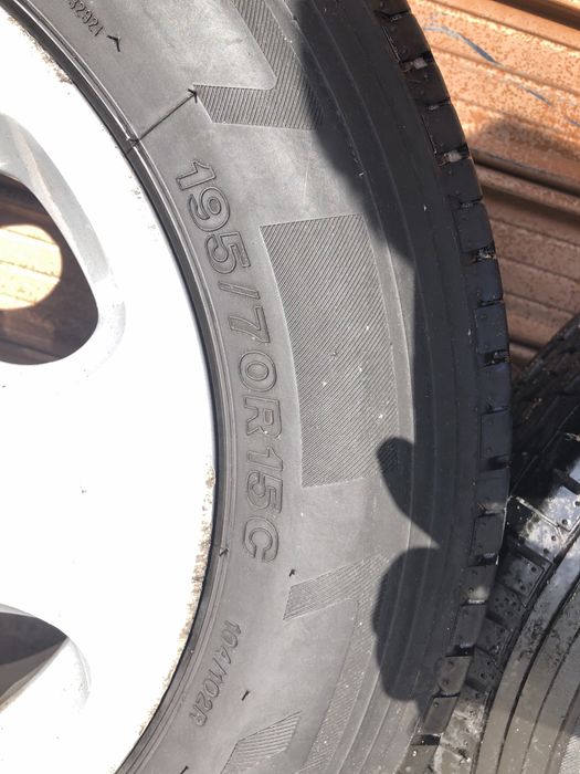 Зимни Гуми 195/70/R15