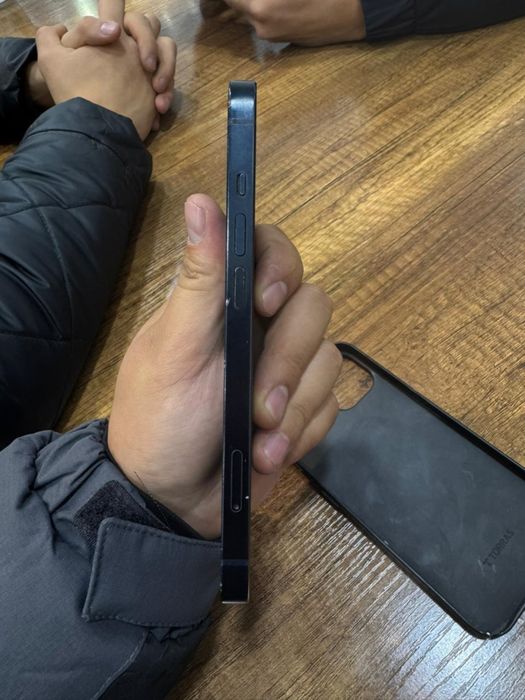 Iphone.13 128g не вскрытый