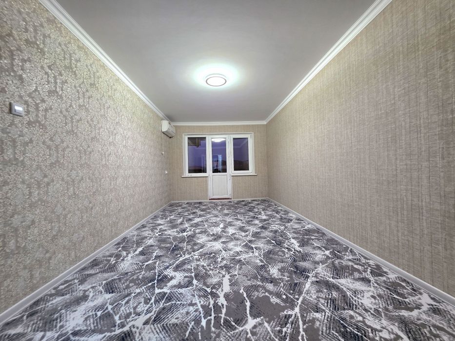 Калининский масивда 3 хонали квартира сотилади