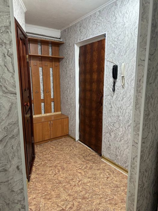 Продам 1 ком. Квартиру район цон