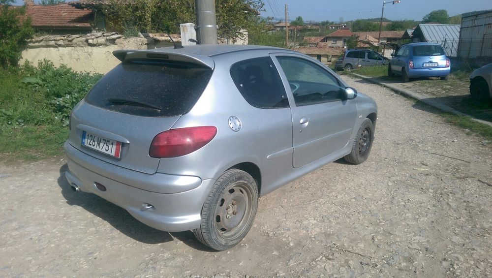 пежо 206 2.0 хди 90 коня само на части