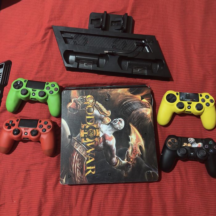 playstation 4 slim 1 T