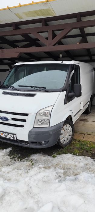 Vând Ford transit