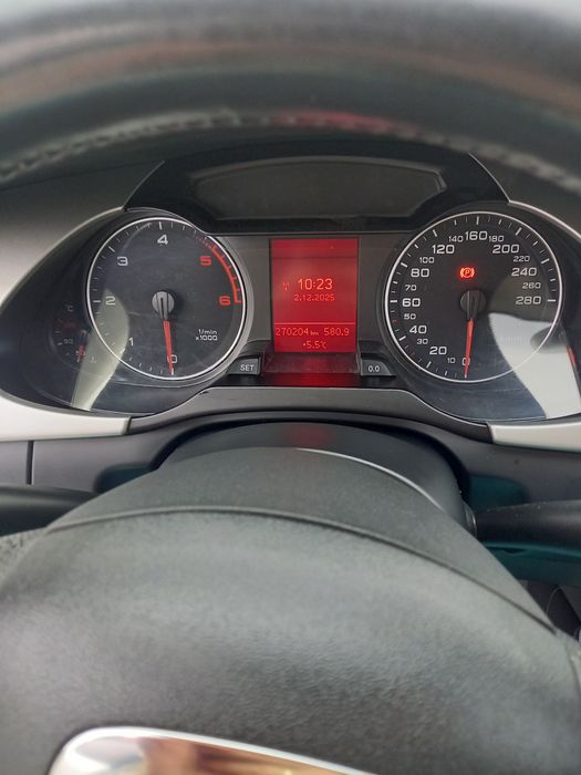 Audi a4 B8 2l diesel quattro 170 CP an 2011