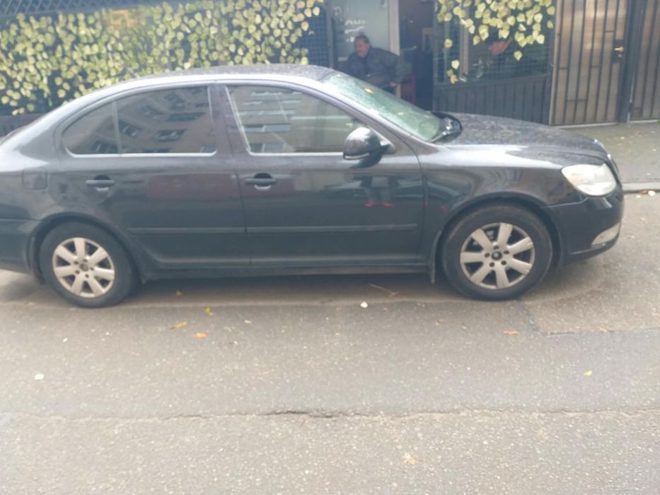 SKODA Octavia 2012 — imagine 2
