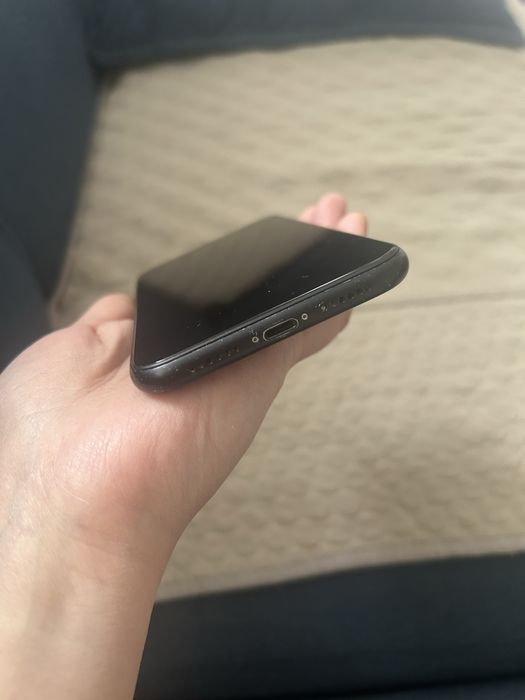 IPhone XR 64gb продам