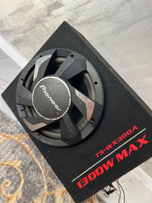 Vand subwoofer auto Pioneer
