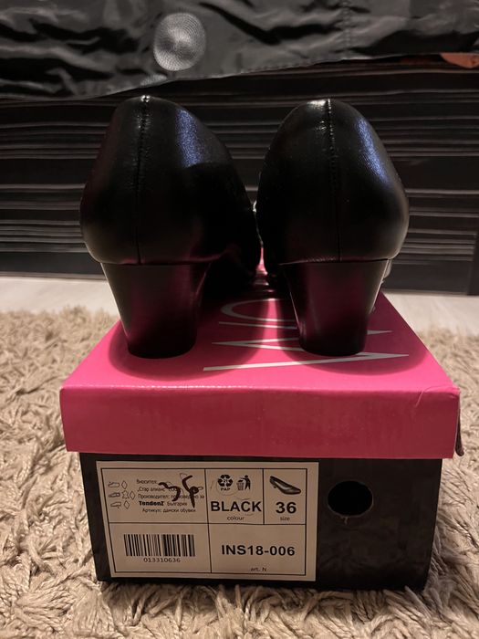 Дамски обувки