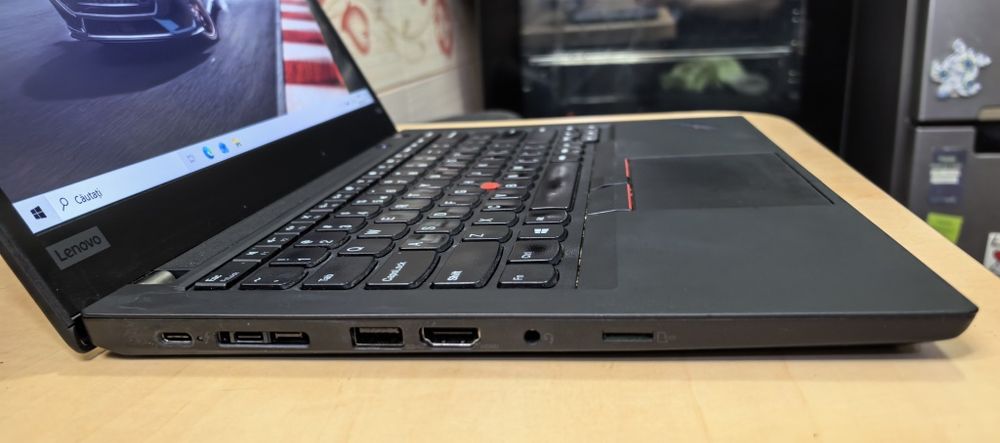 Laptop Lenovo Thinkpad T490_i7 8665U_24GB DDR4_SSD 256GB PCie M2_10/10