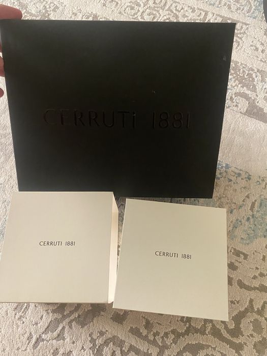 Продам часы CERUTTI 1881