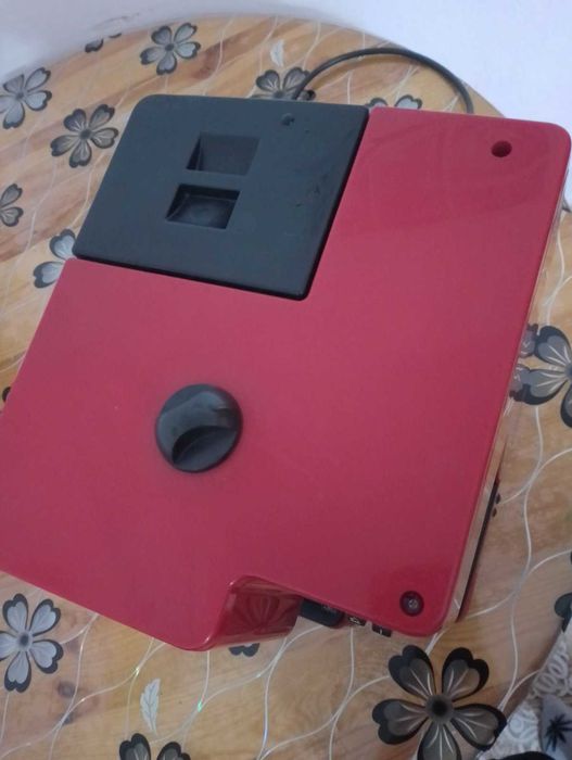 Кафе машина.Без забележки.Използвана малко време.