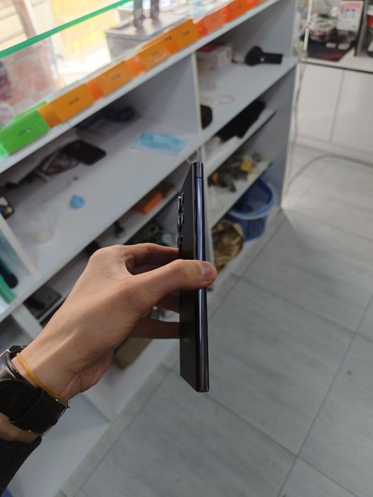 Samsung S23 Ultra 12/256