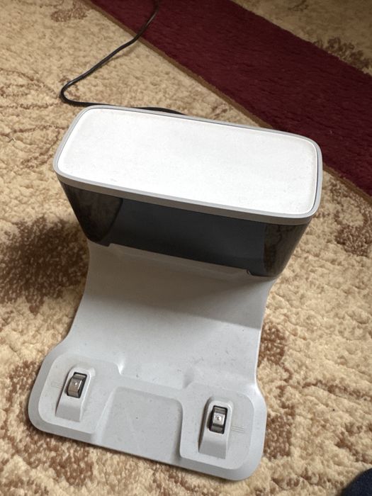 Робот-пылесос в отличном состоянии