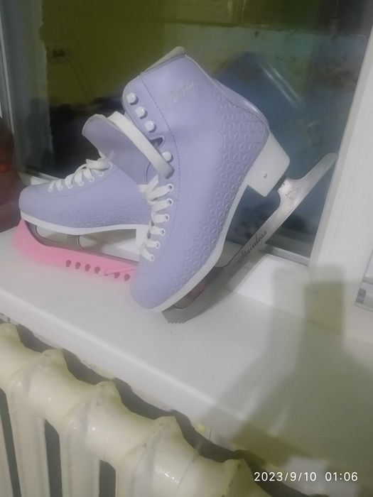 коньки фигурные для девочки