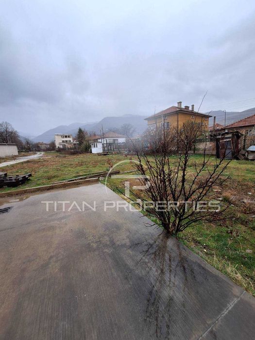 Продава се Склад в Кричим - 1600 кв.м за 232 €/кв.м - Снимка #7