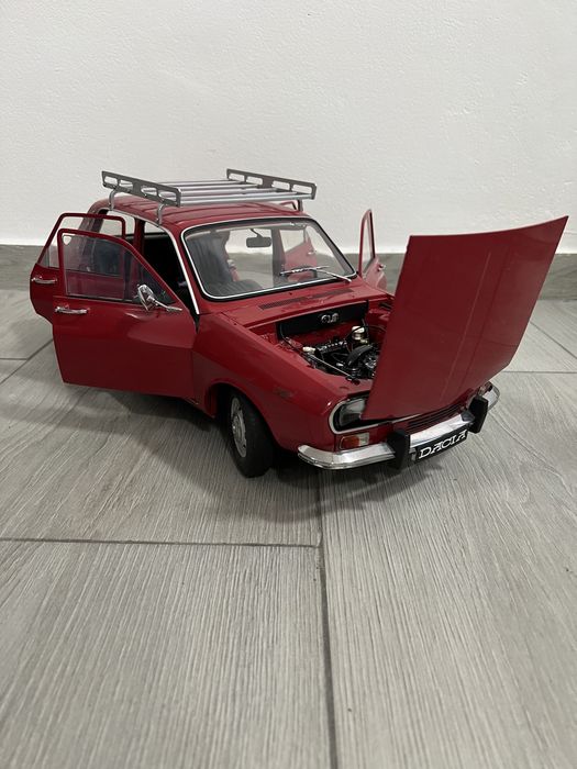 Vand macheta Dacia 1300 scara 1:8,pret negociabil 3700 lei