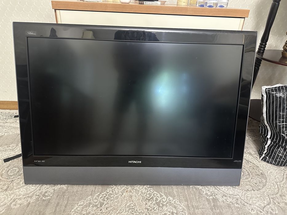 Телевизор Hitachi