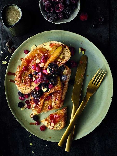 ПРОМО Нов Мощен Тостер DeLonghi CTLAP2203, 550W с Гаранция