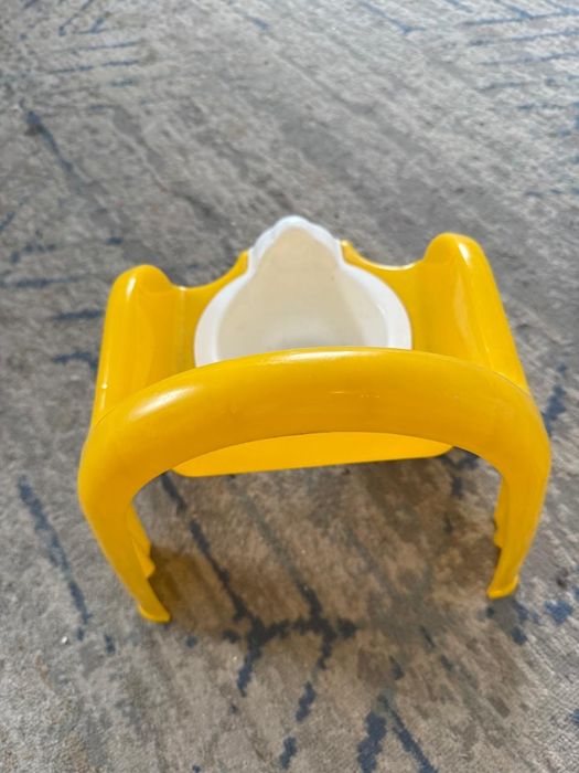 Бесплатно  отдам горшок