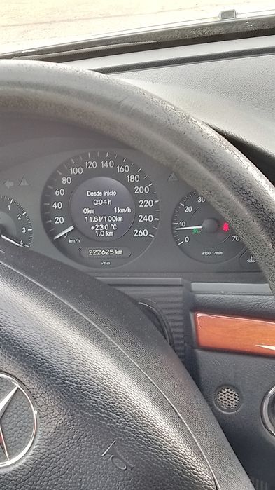 Mercedes Benz E clase 200 kompressor