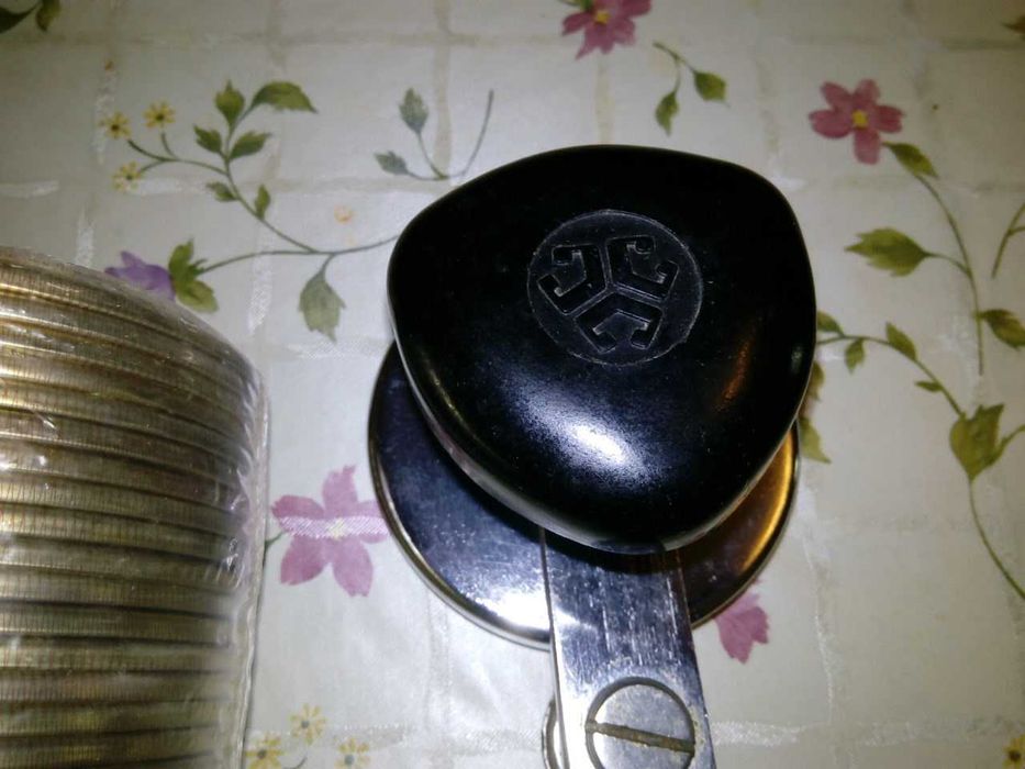 ключ для закатки крышек  +32 крышки