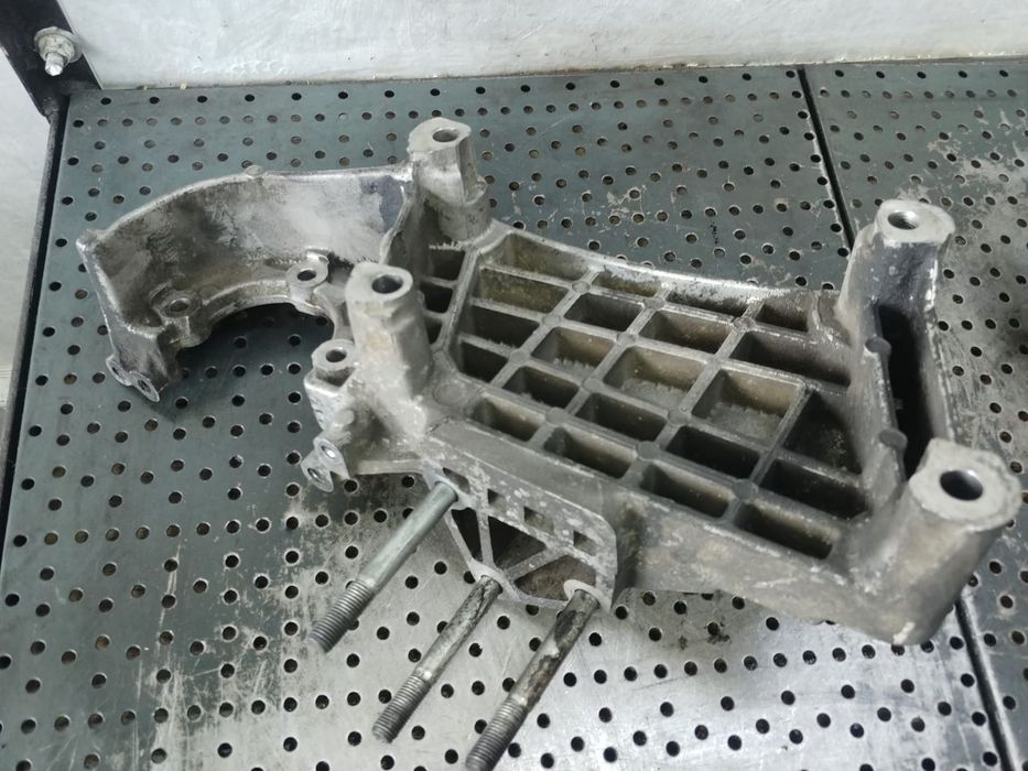 suport motor 1.3 d multijet  199a2000 fiat doblo 55208369