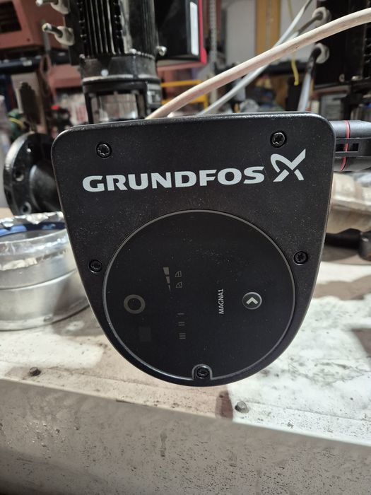 Pompa recirculare grundfos