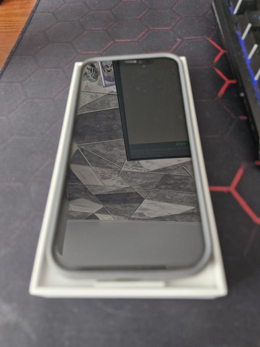 Айфон 12. 128 гб.