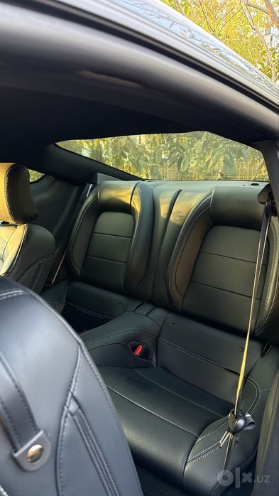 Ford mustang 2.3L