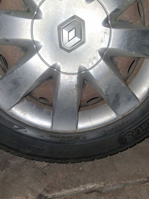 4бр. ДЖАНТИ СЪС ЗИМНИ ГУМИ  185.65.15 4Х100  60.1