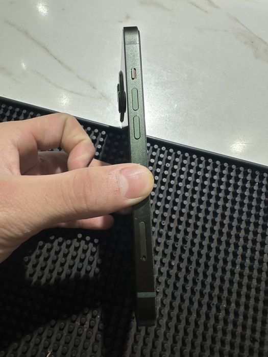 iphone 13 —————-