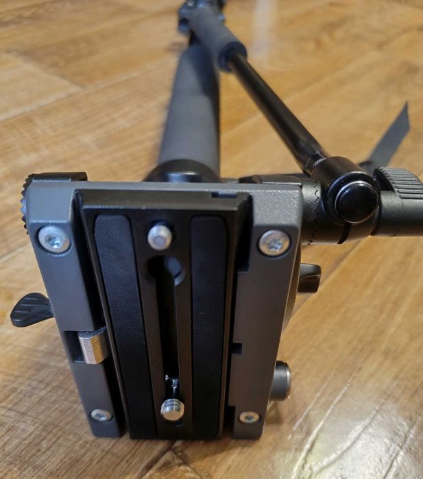 Монопод - штатив  MANFROTTO MVM500A.