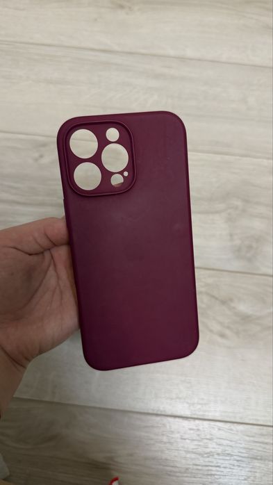 Чехол на iphone 16pro max