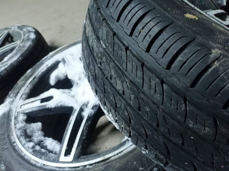 Продаются шины титановый диск