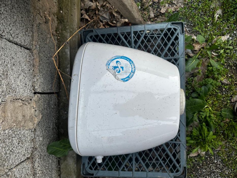 Продам унитаз и раковину