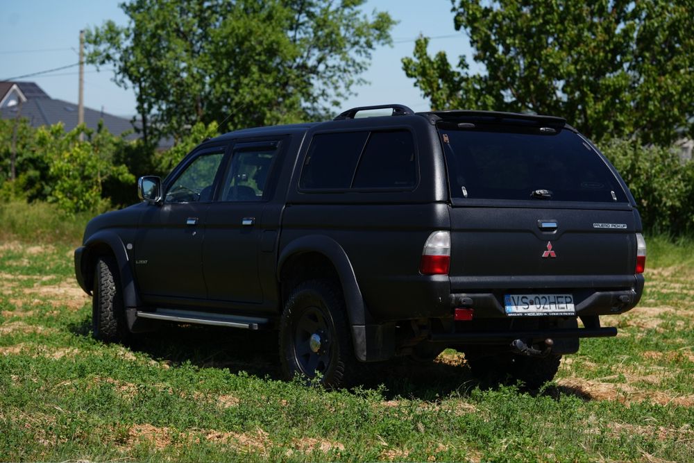 Vând Mitsubishi L200