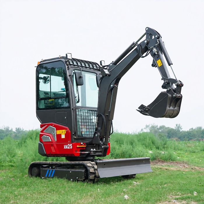 Mini Ekskavator 2.5tonna /Kubota dvigatel/garantiya 1yil