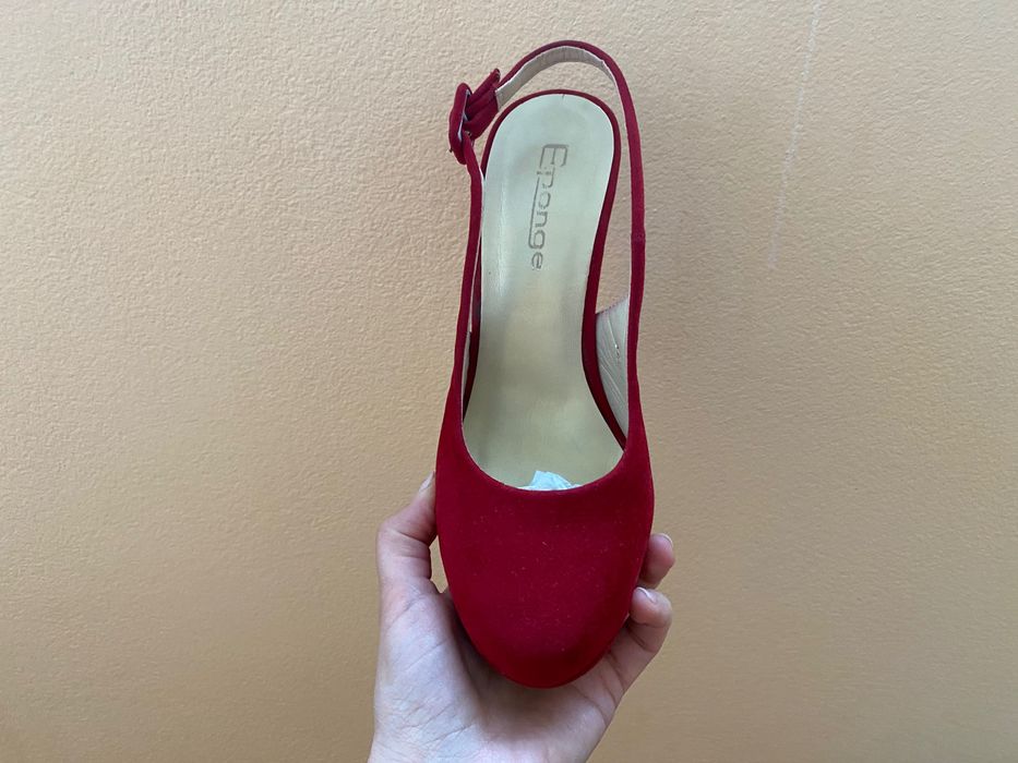 Vand pantofi/sandale m36