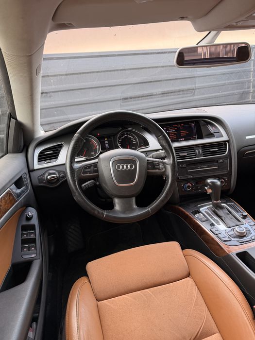 Audi A5 Sportback S-line 3.0 TDI 245 cai Euro 5 Automat quattro  2010