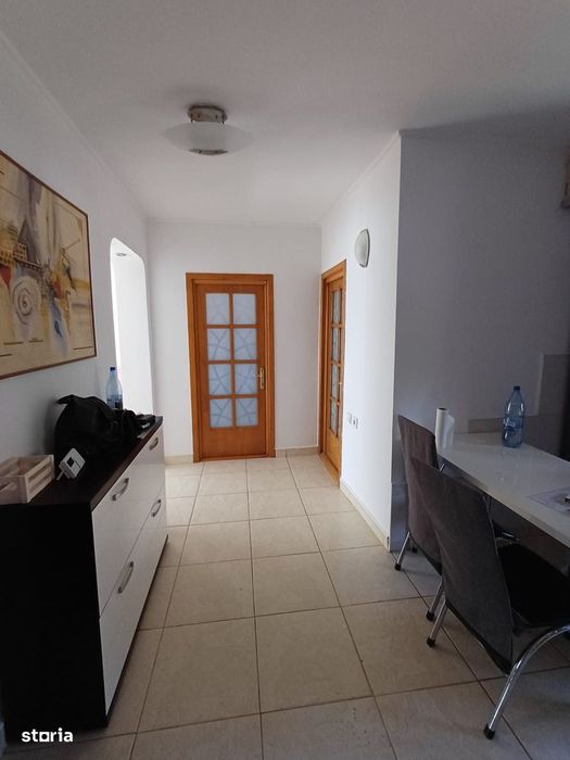 Ocazie ! Centru 3 Camere Decomandate 2 Balcoane Etaj 2 Pret 117.000 Eu